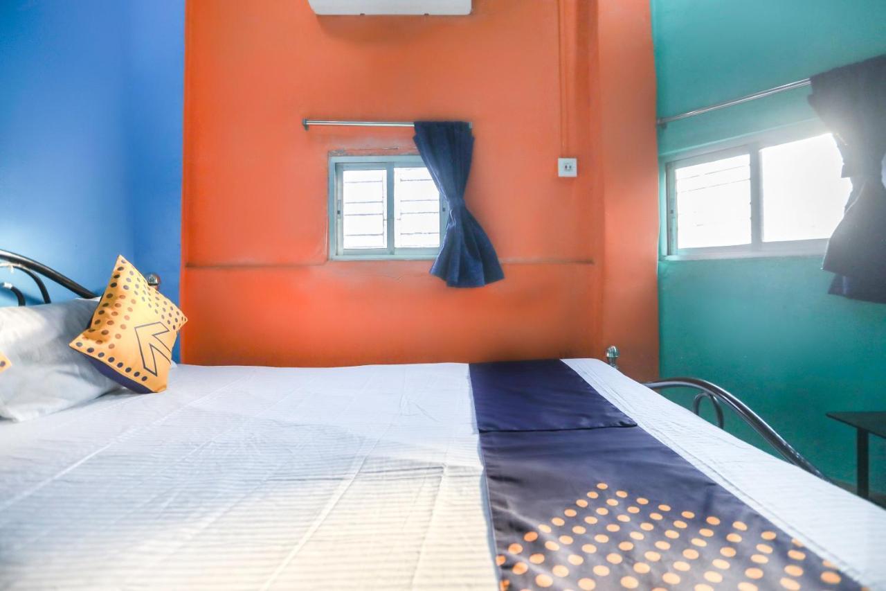 Spot On 69078 New Maa Tara Guest House Kolkata Exterior photo